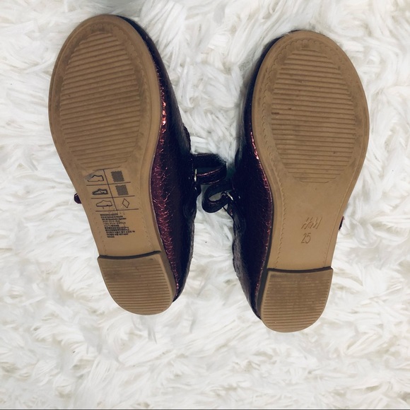 Like New H&M Burgundy Metallic Mary Jane dress shoes - Picture 2 of 2